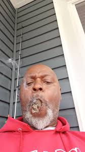 Smoking a Gatsby by Lampert Cigars