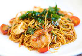 Nettoyer les calamars et les couper en morceaux. Spaghettis Aux Fruits De Mer Cookeo