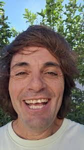 Bradley Yarbrough's Instagram, Twitter & Facebook