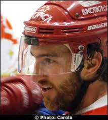 Steve Mckenna's Instagram, Twitter & Facebook