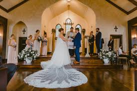 Spinelli S Wedding Venue In 2020 Chapel Wedding Hill Country Wedding Venues San Antonio Wedding Venues