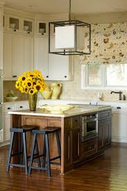 Our cabinets are made from real wood not particle board, so you can get the beautiful and functional kitchen or bathroom you dream of without the worry that they won't stand the test of time. Paint Gallery Sherwin Williams Antique White Paint Colors And Brands Design Decor Photos Pictures Ideas Inspiration And Remodel