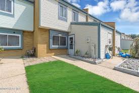 Recently Sold Burnt Tavern Manor Condominiums, Brick Real Estate & Homes