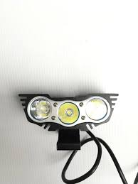 Pengiriman cepat pembayaran 100% aman. Lampu Tembak Led 3 Mata Super Terang Dan Fokus