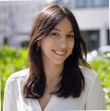 2024 a été une année remplie de challenge. En effet, ces derniers mois ont  été marqués par plusieurs changements : → j'ai quitté SNOWLEADER après deux  années enrichissantes en tant que Chef