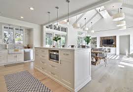 Interior Design Ideas Home Bunch An Interior Design Luxury Homes Blog Modern Farmhouse Kitchens Farmhouse Style Kitchen Modern Farmhouse Interiors