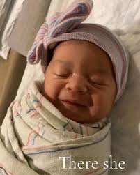 My little princess… she begged me to do her makeup so I did 😂❤️