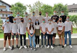 This city had 0 different contributors in the past 12 months. Htl Hallein Klasse Sammelt Fur Mitschuler Im Rollstuhl Tennengau