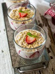 :dingredients :80gr of oatmeal250ml of milk60gr. Resep Oatmeal Yogurt Sarapan Sehat Lifestyle Fimela Com