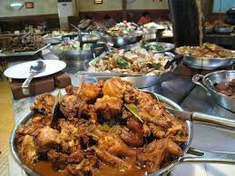 No matter whether you are planning a summer bbq or a thanksgiving dinner or holiday bash you can entertain a large group on a super tight budget. 25 Filipino Recipes To Enjoy With The Family