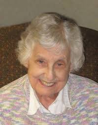 Isabel Howe's Instagram, Twitter & Facebook