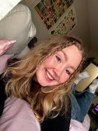 Leah Copeland's Instagram, Twitter & Facebook