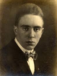 Jan Schiphorst's Instagram, Twitter & Facebook