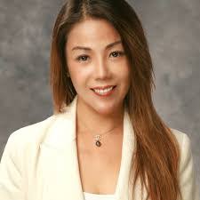 Julie Ferneau's Instagram, Twitter & Facebook