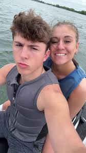 Like a blind man at a dodge dealership I don’t see no Challengers. #gym  #foryoupage #whiteboyoftheyear #basketball #hooper