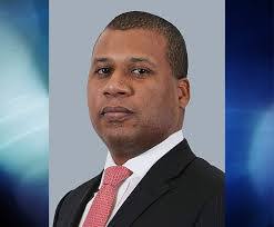 Derrick Lott's Instagram, Twitter & Facebook