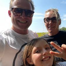 Hi, we are moving to Penrith hopefully this month, any places do live music  ?