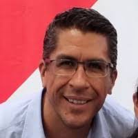 Alfonso Curiel's Instagram, Twitter & Facebook