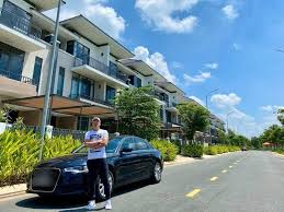 Con đường mưa ca sĩ: Ä'áº¡i Gia Báº¥t Ä'á»™ng Sáº£n Cao Thai SÆ¡n Láº¡i Sáº¯m Biá»‡t Thá»± Ven Song Triá»‡u Ä'o