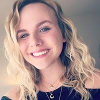 Karina Tipton (thekarinabean)