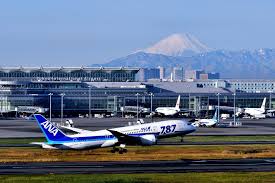 Takeoff Mt Fuji A Morning Takeoff Of All Nippon Airways Boeing 787 8 Dreamliner With Mt Fuji Appearing Behind Haneda Airport Runway 34l