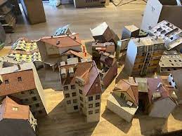 Diese modelle sind auf stabilem karton gedruckt. Modellhauser H0 Aus Karton Bausatz Modellhaus Umgebindehaus Spur H0 Das Fachwerk Des Rechten Gebaudes Besteht Aus Nachtraglich Aufgeklebtem Bastelkarton Milan Saffold