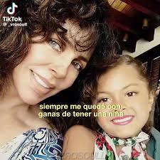 Ella.valencia 💖💖 (@ella.valencia)