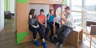 Mutter kind kur kinder und jugendreha schwarzwald ~ das caritashaus feldberg ist ein interdisziplinäres therapiezentrum im offene stellen ~ itz caritashaus feldberg personalbüro melanie waldvogel passhöhe 5 d 79868 feldberg info gerne steht ihnen frau. Caritas Haus Feldberg De Home