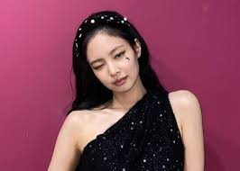 Sep 17, 2020 · jennie, who studied in new zealand before returning to her native south korea, was blackpink's original member. Blackpink S Jennie Crowned As No 1 K Pop Girl Group Member In July Brand Rankings