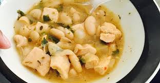 Easy White Chicken Chili Recipe Easy White Chicken Chili Recipe Recipes Chili Recipes