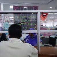 Pemerintah tidak diatur secara explisit dalam perpres no 4 tahun. Fotos En Pejabat Agama Daerah Kepala Batas Kepala Batas Pulau Pinang