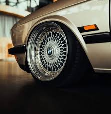 Image result for Beige Jantes 1988 ARO