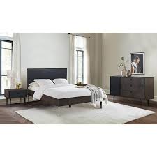 Shop queen grey bedroom sets in a variety of styles and designs to choose from for every budget. Armen Livingcross Dark Gray Solid Oak Queen 4 Piece Bedroom Set Dailymail