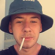 Stream VB Longneck by Craig Stringer