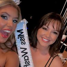 Vanessa Marie Munson (@vanessammunson) • Instagram photos and videos