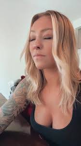 Kylie Brock's Instagram, Twitter & Facebook