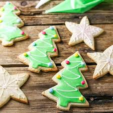 The iced christmas cookies recipe out of our category cookie! Sugar Cookies With Easy Icing Nicky S Kitchen Sanctuary