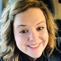 Shara Wilson's Instagram, Twitter & Facebook