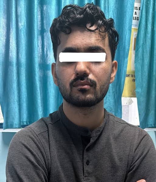 অনুপ্রবেশকারী আফগান নাগরিক গ্রেফতার ! শিলিগুড়ি করিডর, পাহাড়ে কড়া নজরদারি