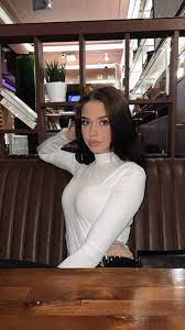 Join GreeneHelen Live Sex Chat - Profiles, Reviews, & Porn