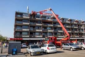 Jun 09, 2021 · bij een aanrijding op de zevenkampse ring in rotterdam zijn woensdagochtend mogelijk één of meerdere personen gewond geraakt. Brandweer Redt Drie Bewusteloze Mensen Uit Woning Zevenkampse Ring Rotterdam District8 Net
