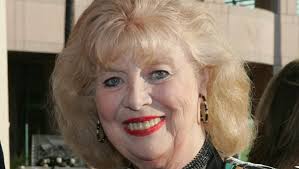 Actress Sheila MacRae of 'Honeymooners' dies at 92