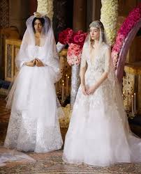 Reem Acra Wedding On Instagram Like A Prayer Free Spirit Reemacrathankyou Discover These S Extravagant Wedding Dresses Wedding Dresses Bridal Style