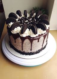 I Made An Oreo Drip Cake For My Cousin S Birthday Baking Cooking Food Recip Desserts Cake Recipes Oreo Kuchen Oreo Oreo Torte Rezept