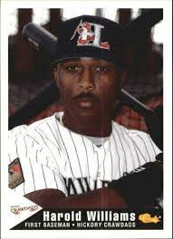 Mike Collum's Instagram, Twitter & Facebook