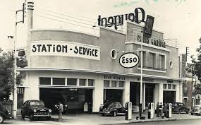 Paris Garage Station Service Esso Vierzon Route De Paris France Copyright Photo Dr Old Cars Vintage Cars Petrol Station