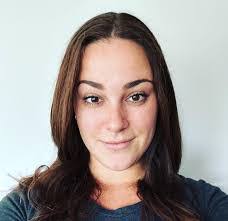 Jessica Coutu's Instagram, Twitter & Facebook