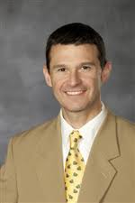 Steven Lindauer's Instagram, Twitter & Facebook