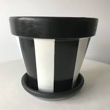 Black And White Striped Outdoor Planters A Personal Favourite From My Etsy Shop Https Www Etsy Com Uk Listing 572117493 Black White Vertical Large Plant Pots Terracotta Plant Pots Plant Pots Crafts
