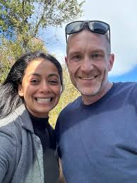 Hey everyone I would like to post this about a man whom I don't know but he  is a awesome guy I recently had a flat in bartow county this young man